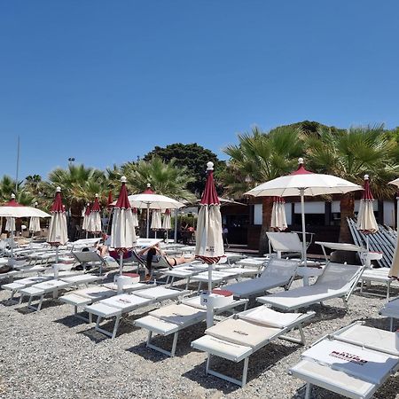 Loft Magna Grecia Reggio Calabria Centro Storico A 3 Minuti A Piedi Dal Mare Reggio di Calabria Exterior foto