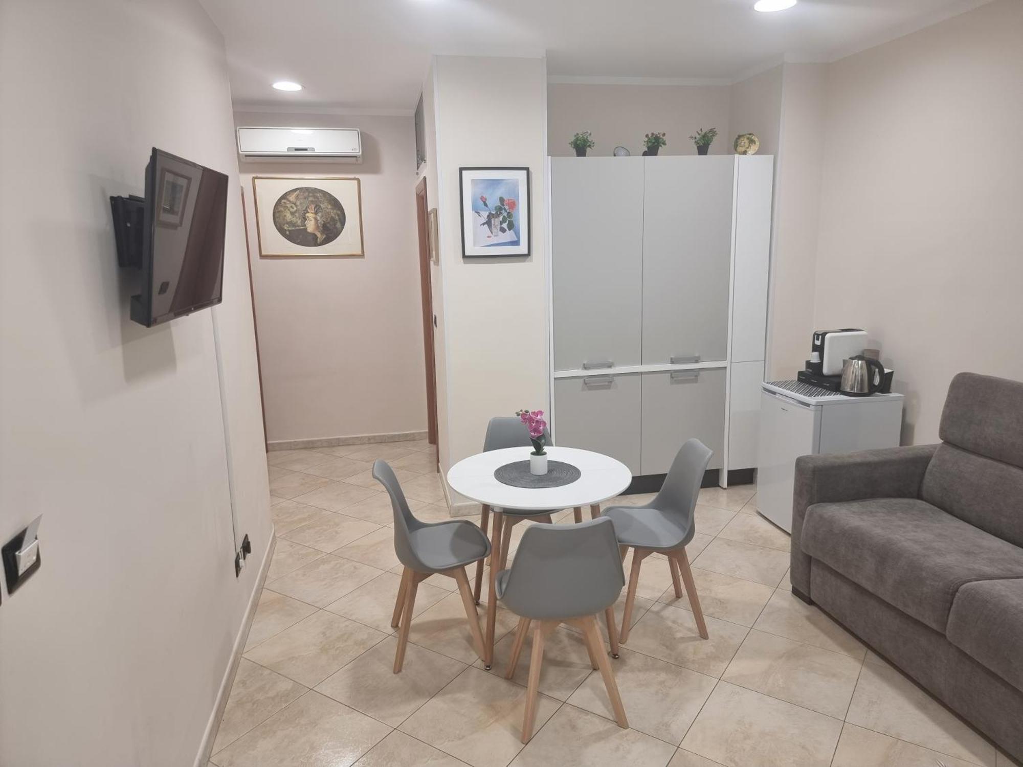 Loft Magna Grecia Reggio Calabria Centro Storico A 3 Minuti A Piedi Dal Mare Reggio di Calabria Exterior foto